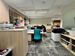 Sgx Centre I (D1), Office #437338071